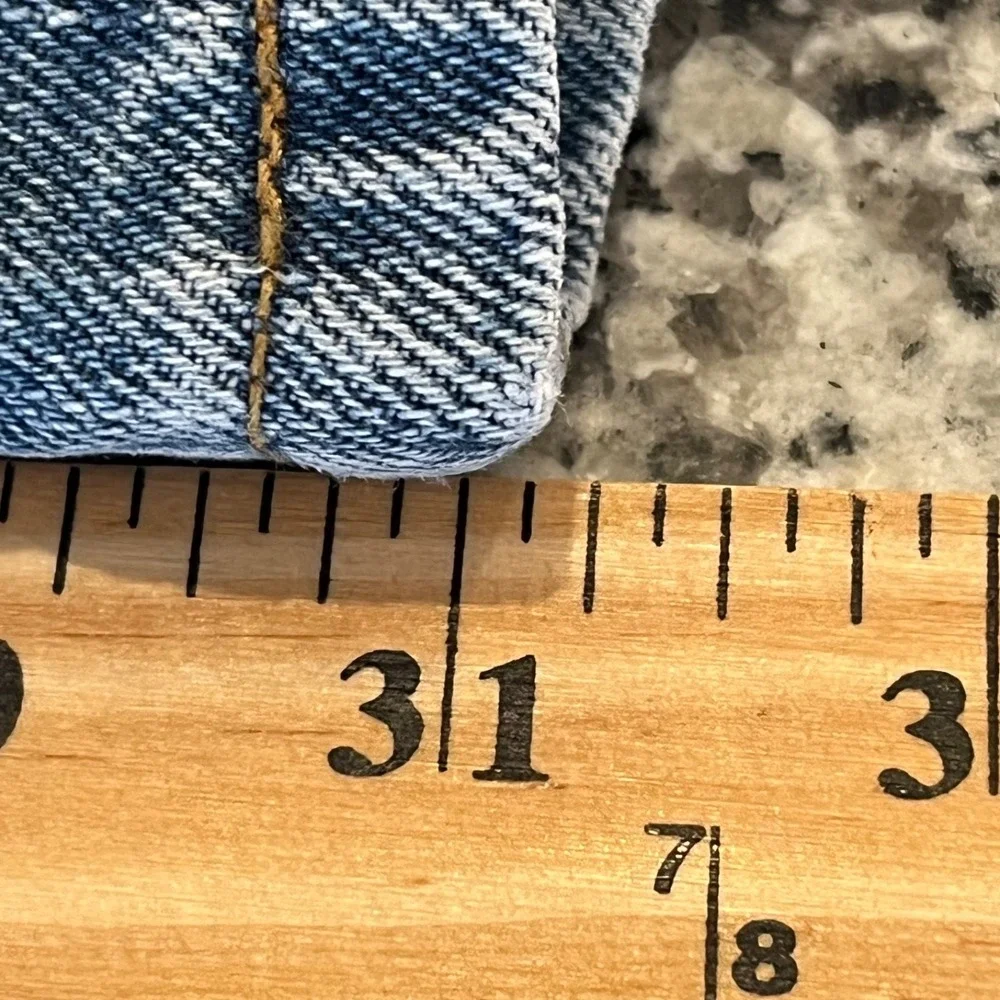 Levi's 505 Regular Fit Straight Denim Jeans Mens‎ 36x32 Medium Blue